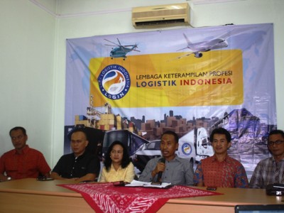Launching LKP Logistik Indonesia 1 agustus 2015